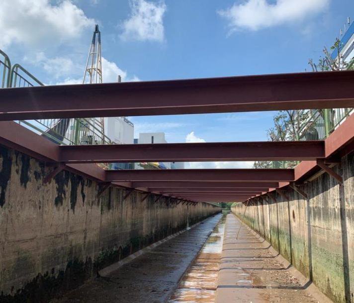 Shotcrete structural rehabilitation works inside Robertson Bridge underside